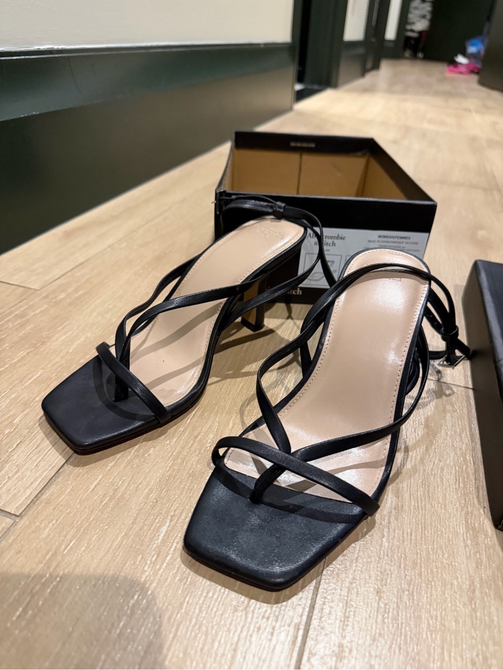 Abercrombie & Fitch Black Strappy Square-Toe Heeled Sandals